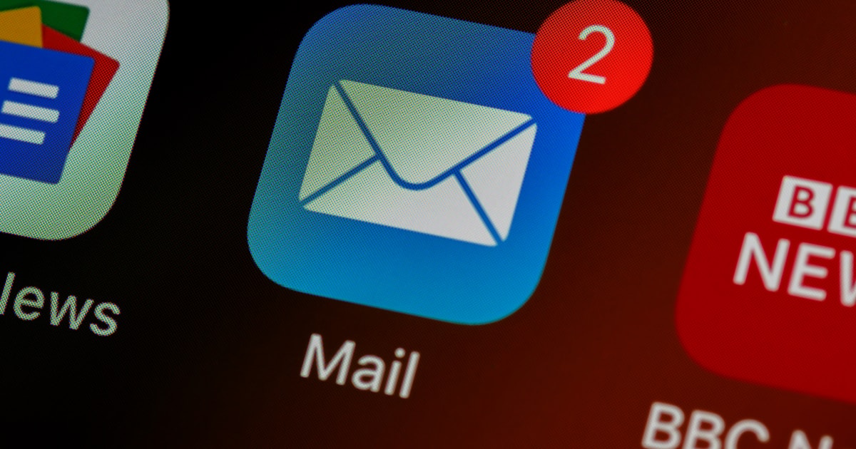B2B Email Marketing vs Cold Email: What's the Difference?