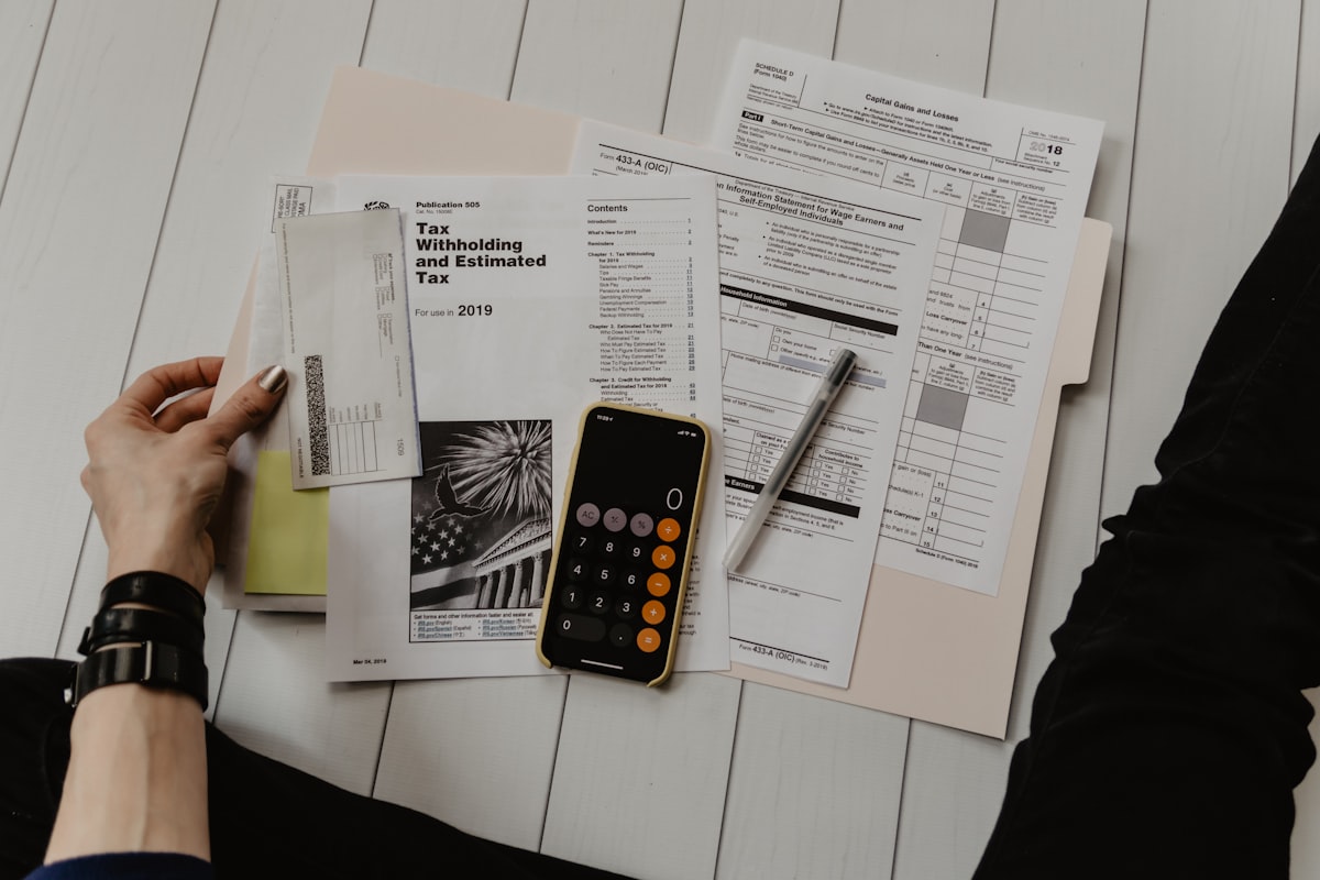 B2B Lead Qualification Frameworks: BANT, MEDDIC & More